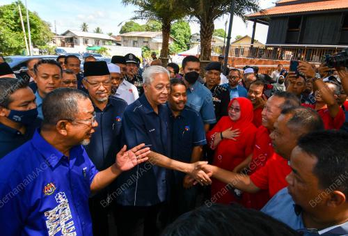 DATUK SERI ISMAIL SABRI YAAKOB