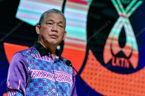 DATUK SERI FADILLAH YUSOF