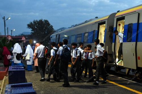 KB07_11012026_KTMB_PELAJAR