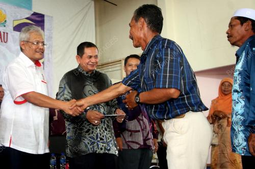 HAMZAH ZAINUDIN