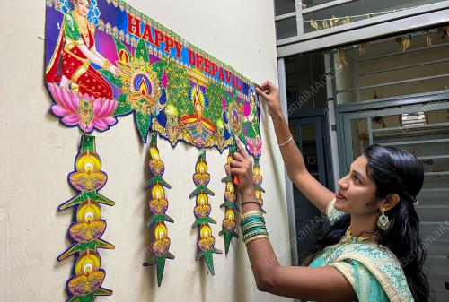 PERSIAPAN DEEPAVALI