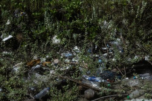 SAMPAH KIRIMAN MONSUN TIMUR LAUT