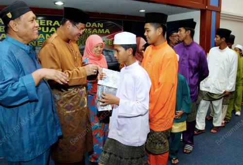 KB07_12082012_ANAK_YATIM