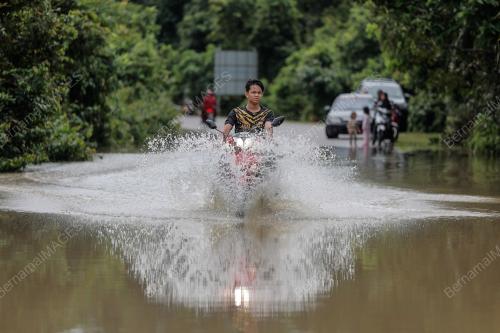 TINJAUAN BANJIR RANTAU PANJANG