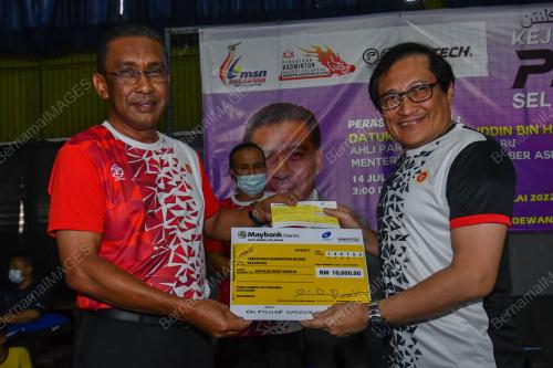 DATUK SERI TAKIYUDDIN HASSAN