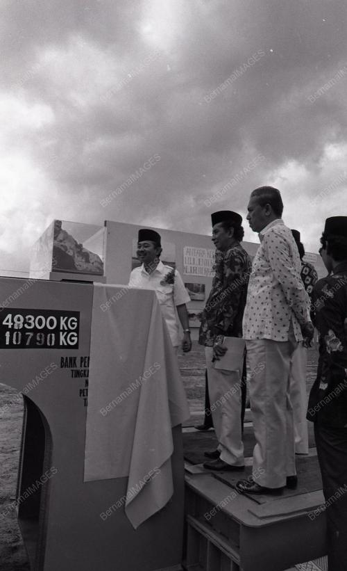 TENGKU RAZALEIGH HAMZAH