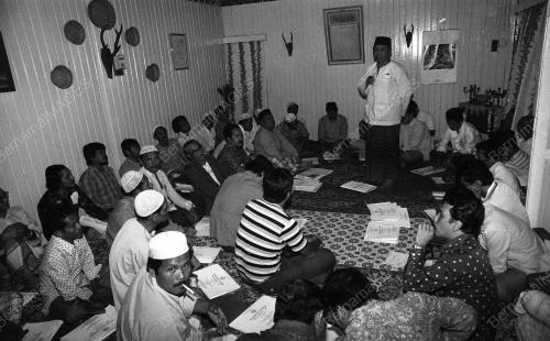 KB07_18022015_MESYUARAT_UMNO