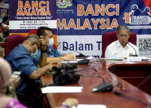 DATUK SERI MUSTAPA MOHAMED