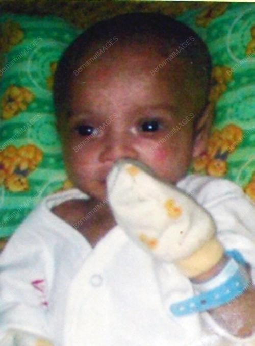 BAYI KEPALA BESAR