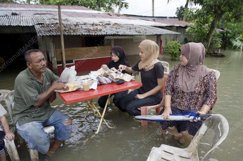 KB07_20122014_BANJIR