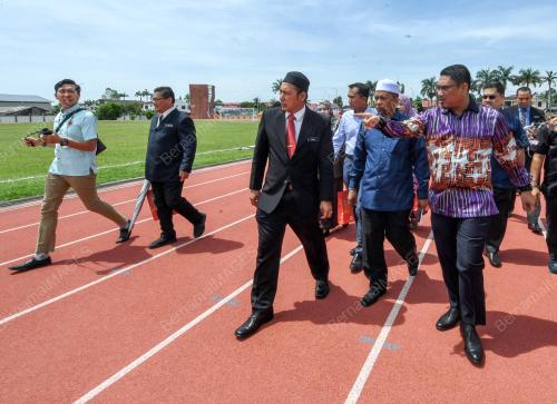 DATUK SERI AHMAD FAIZAL AZUMU