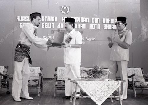 GERAKAN BELIA 4B