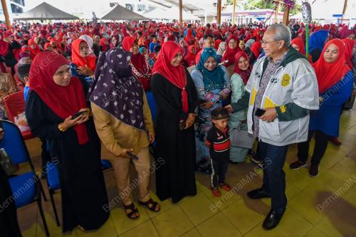 TAN SRI ANNUAR MUSA