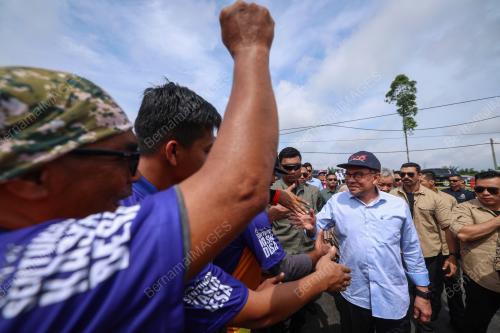 DATUK SERI ANWAR IBRAHIM