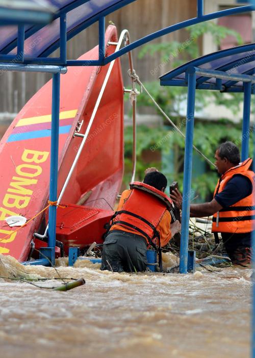 BANJIR DI KELANTAN