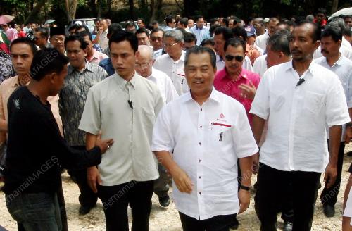 MUHYIDDIN MOHD YASSIN