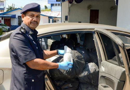 SUPT SAARI YAACOB