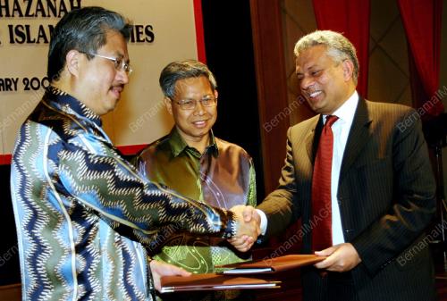 MUSTAPA MOHAMED