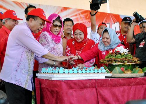 KB07_28062012_RAIS_YATIM