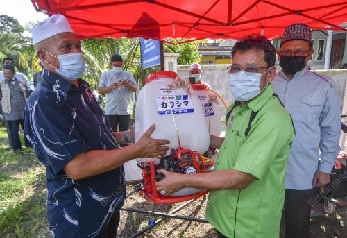 DATUK CHE ABDULLAH MAT NAWI