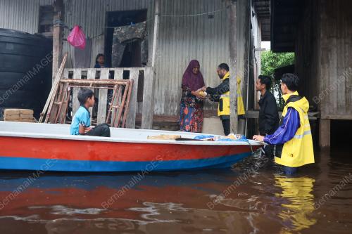 EDAR BANTUAN PENDUDUK BANJIR
