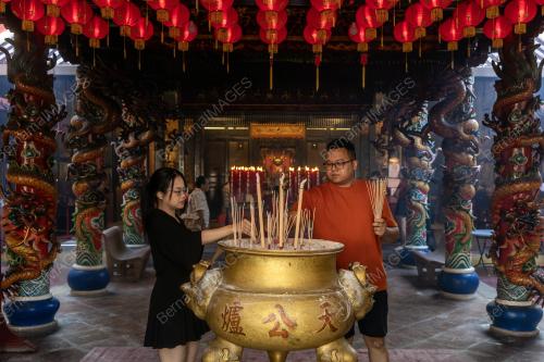TAHUN BARU CINA 2025