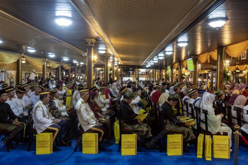 ISTIADAT PENGURNIAAN KEHORMAT KEBESARAN NEGERI