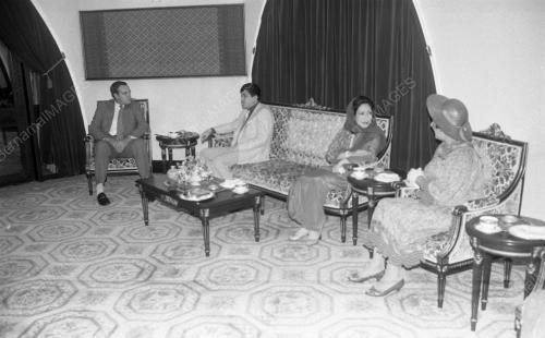 KB08_01072015_PESURUHJAYA_TINGGI