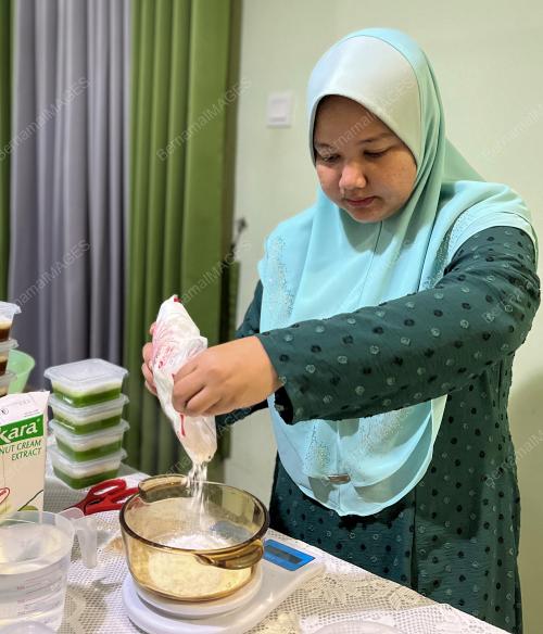 KUIH BOKO UBI KAYU