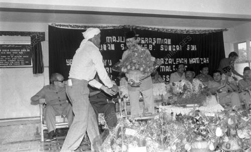 KB08_02032015_TENGKU_RAZALEIGH