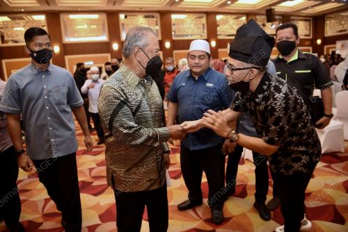 TAN SRI MUHYIDDIN YASSIN