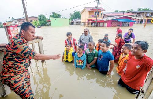 KB08_03012017_BOMBA_BANJIR