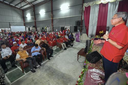 KB08_04112017_PEMIMPIN