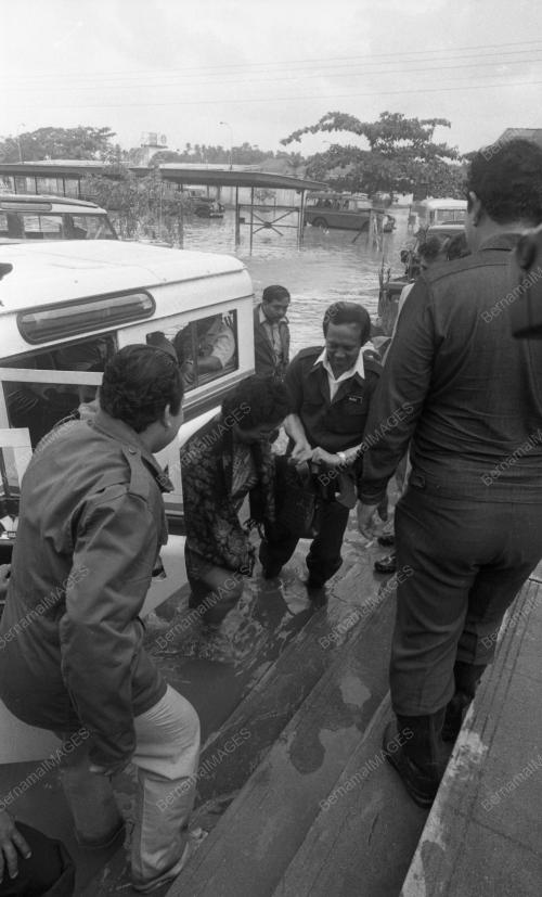 KB08_06022015_MUSA_HITAM