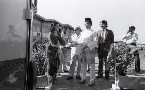 KB08_08012015_BAS_BARU