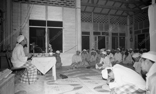 KB08_08012015_NIKAZIZ_PAS