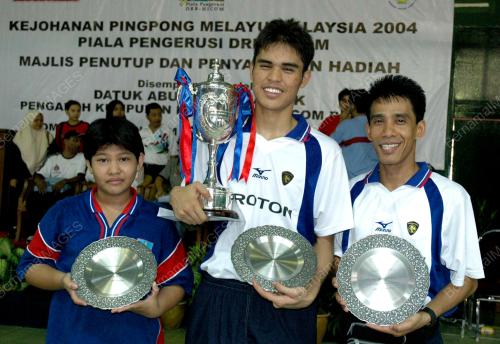KEJOHANAN PING PONG MELAYU MALYSIA 2004