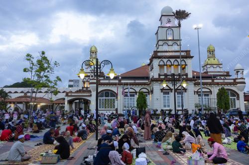 RIBUT BAZAR RAMADAN STADIUM