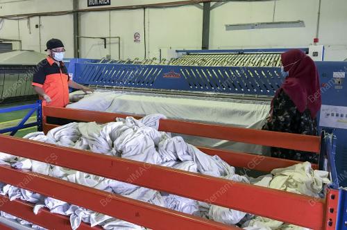 DOBI NICEYEAR LAUNDRY AND CARPET