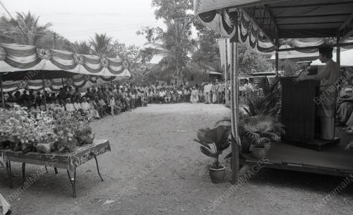 KB08_09012015_RAZALEIGH