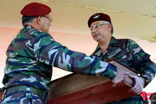 MOHD NAJIB TUN ABDUL RAZAK