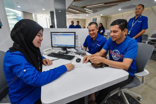 DATUK AZLAN SHAHRIM
