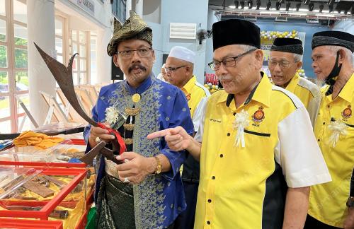 GALERI KESULTANAN MELAYU JEMBAL