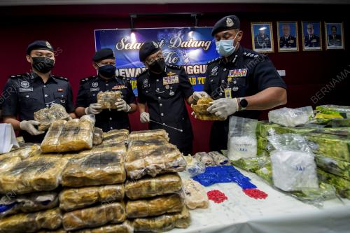 KB08_12082021_POLIS_DADAH