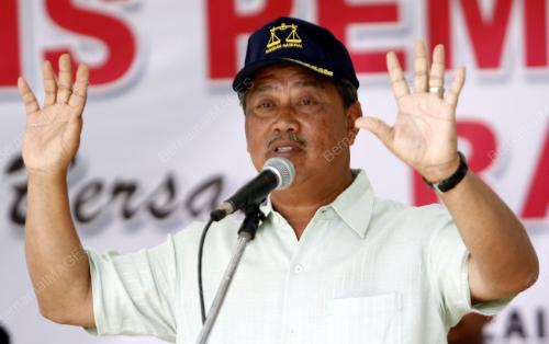 MUHYIDDIN YASSIN