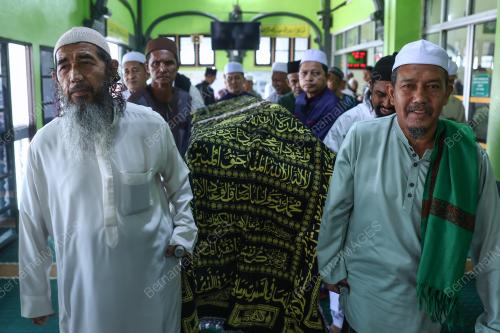ALLAHYARHAM TAN SRI HUSSIEN AHMAD