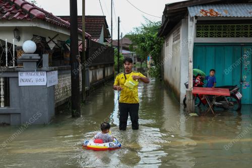 TINJAUAN DI SEKITAR RANTAU PANJANG