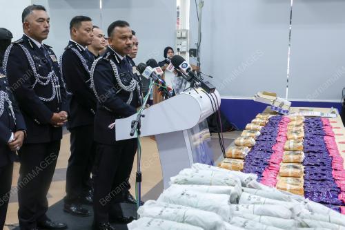 DATUK MOHD YUSUFF MAMAT