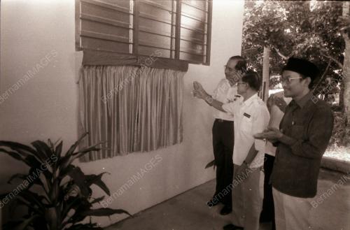 DATO' SRI MOHD NAJIB TUN ABDUL RAZAK