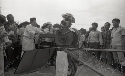 MOHAMED YAACOB